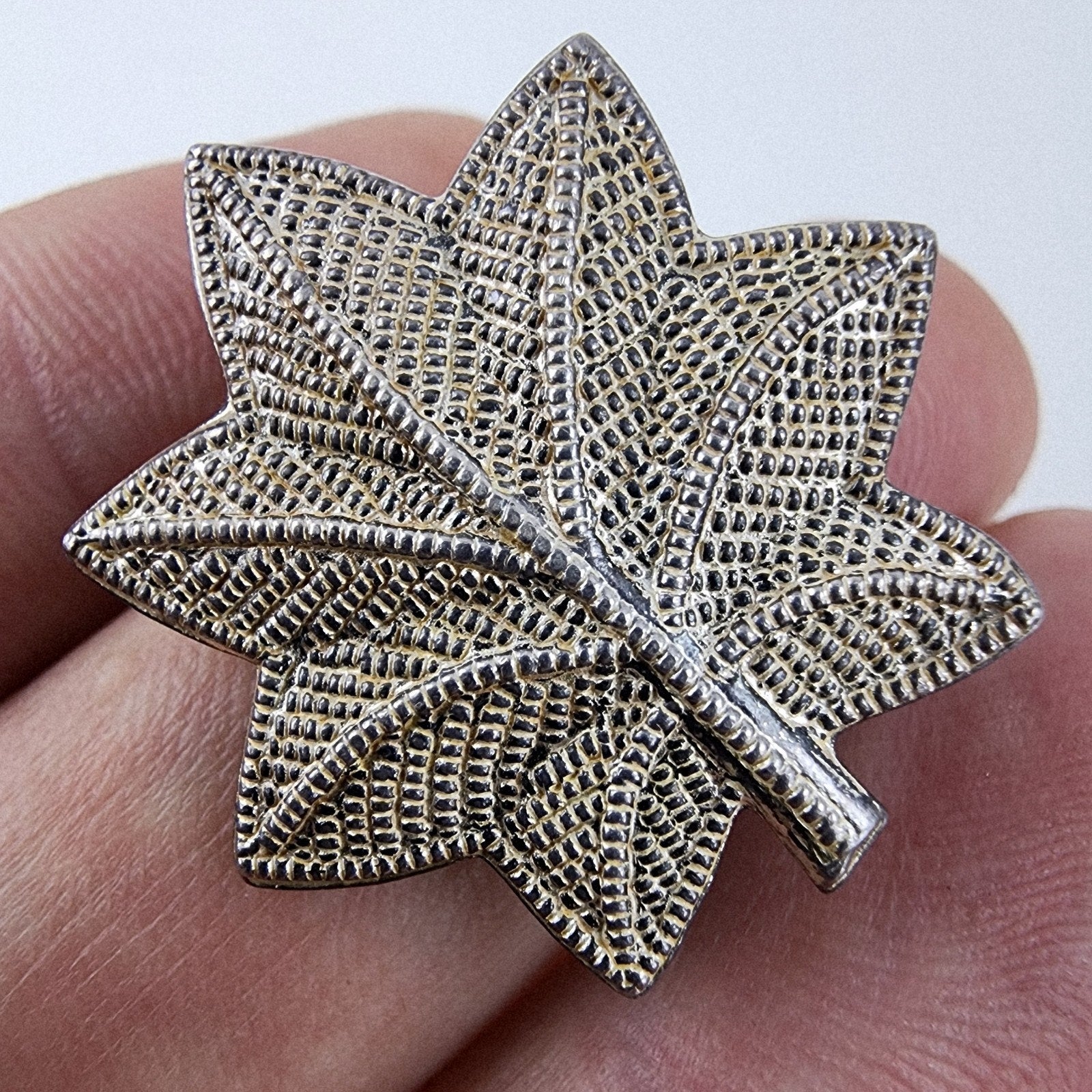 Textured Maple Leaf Brooch Sterling Silver 925 Vintage