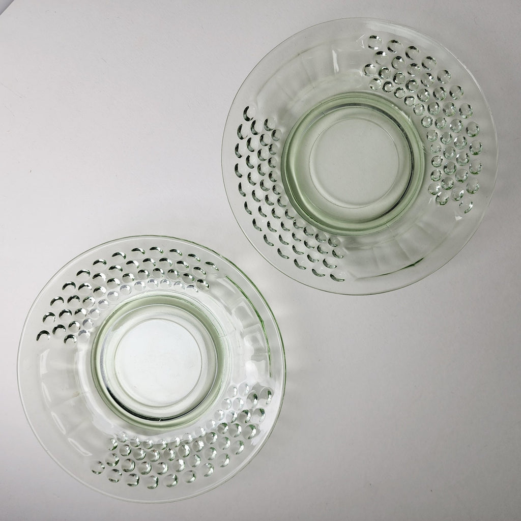 6" UV Uranium Green Glow Glass Plate by American Pioneer Set of 2