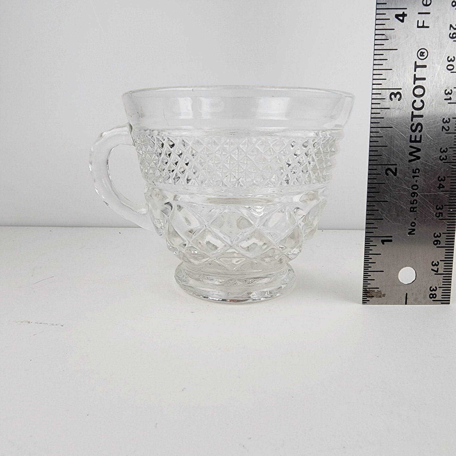 Glass Anchor Hocking Wexford Footed Punch Cup w/ Diamond Pattern Set of 7