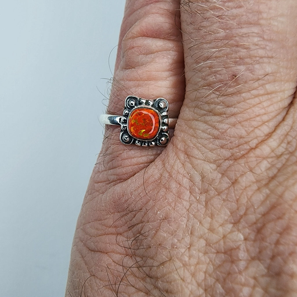 Sterling Silver 925 Orange Opal Southwestern Ring Size 8 1/2 New