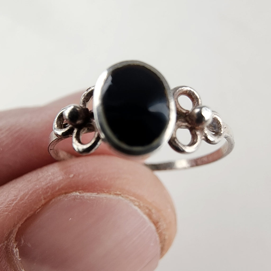 Vintage Black Onyx Inlay Ring Size 5 3/4 in Sterling Silver 925