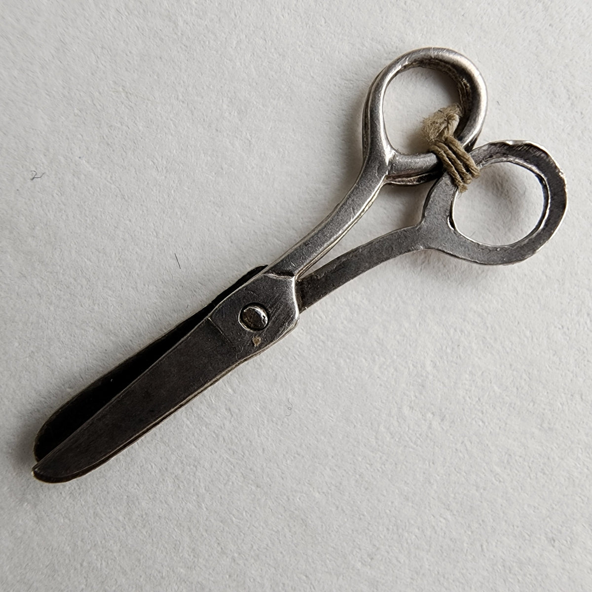 Vintage Working Scissors Charm in Sterling Silver 925