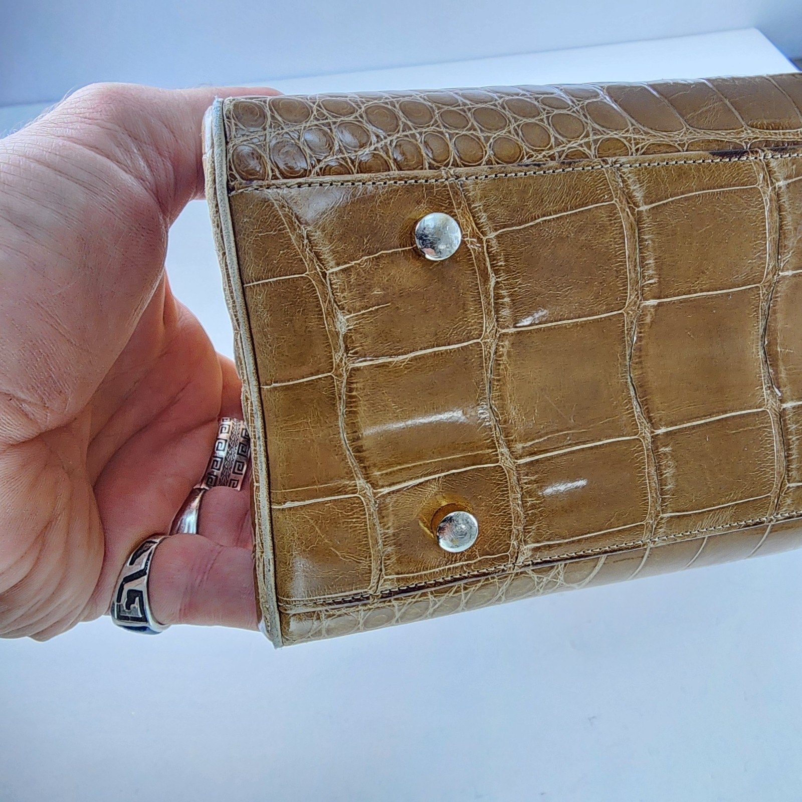 Vintage Judith Leiber Alligator Crocodile Purse Handbag Handled Day Bag Tan