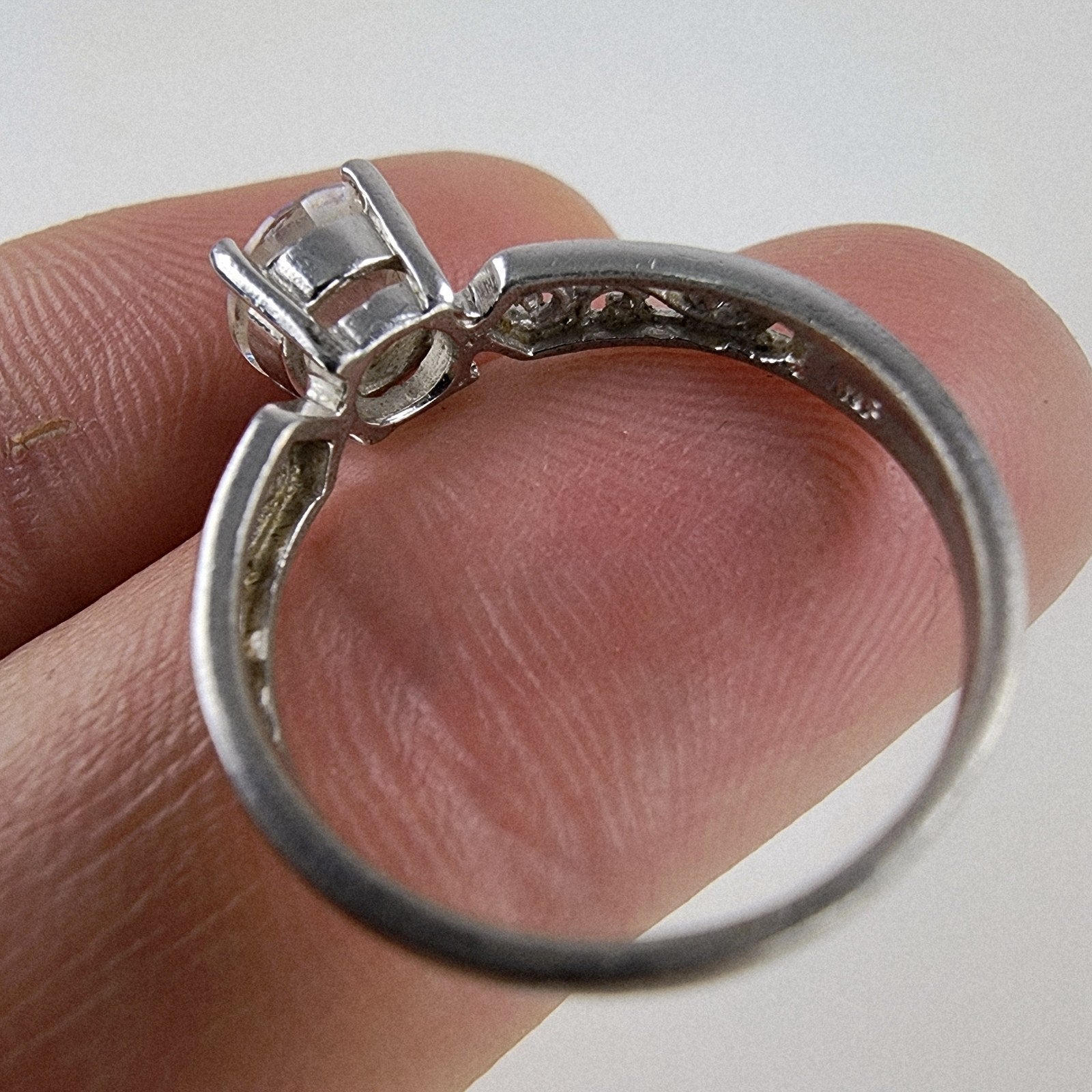 Solitaire Filigree Scrollwork Ring Size 8 Sterling Silver 925 Vintage