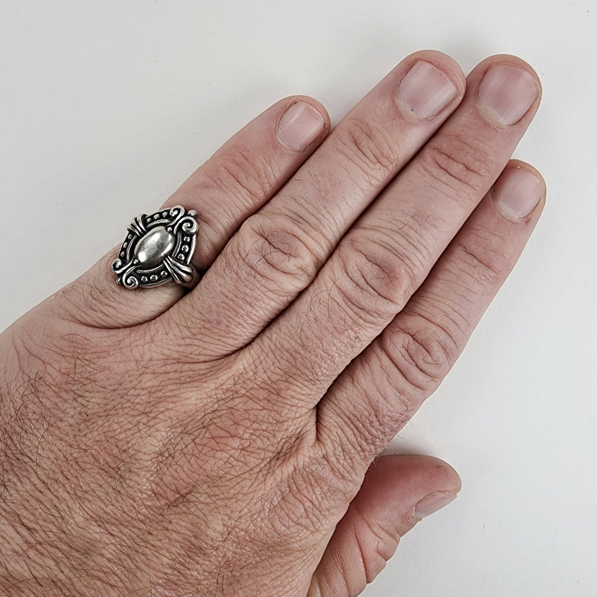 Vintage Brighton Sayan Oval Shield Ring Size 7 in Sterling Silver 925