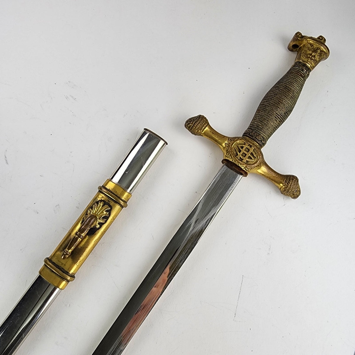 34" West Point Cadet Vintage Sword & Sheath USMA Henderson Ames Co Ceremonial