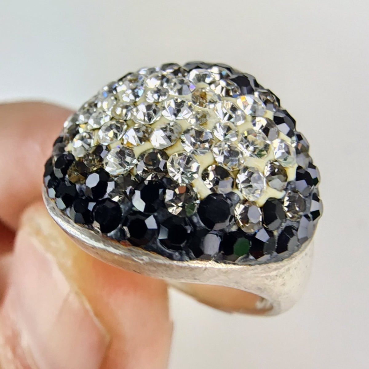 Vintage Sterling Silver 925 Cluster Cocktail Ring Size 7 1/2 Clear and Black