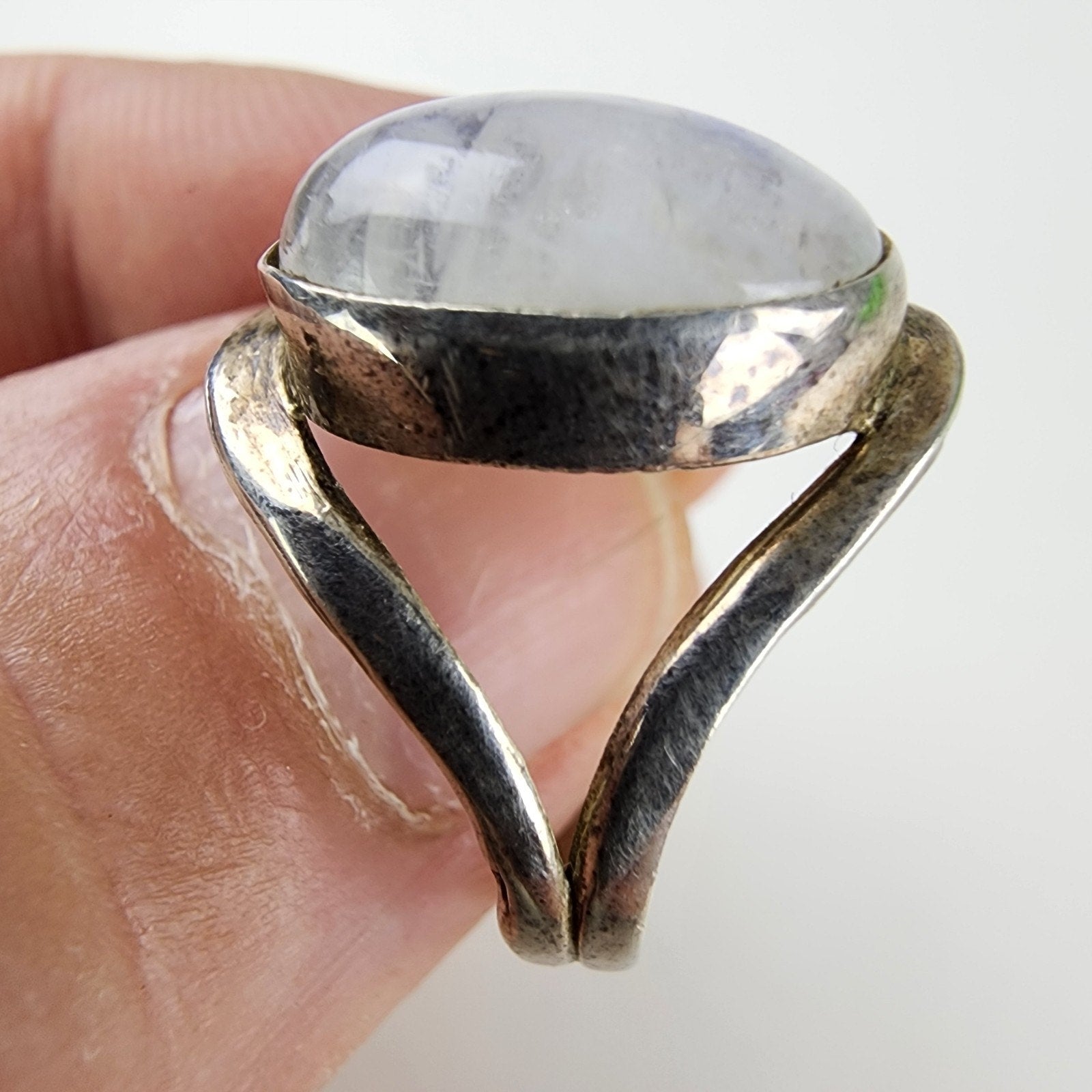 Modernist Rainbow Moonstone Cabochon Ring Size 8 Sterling Silver 925 Vintage