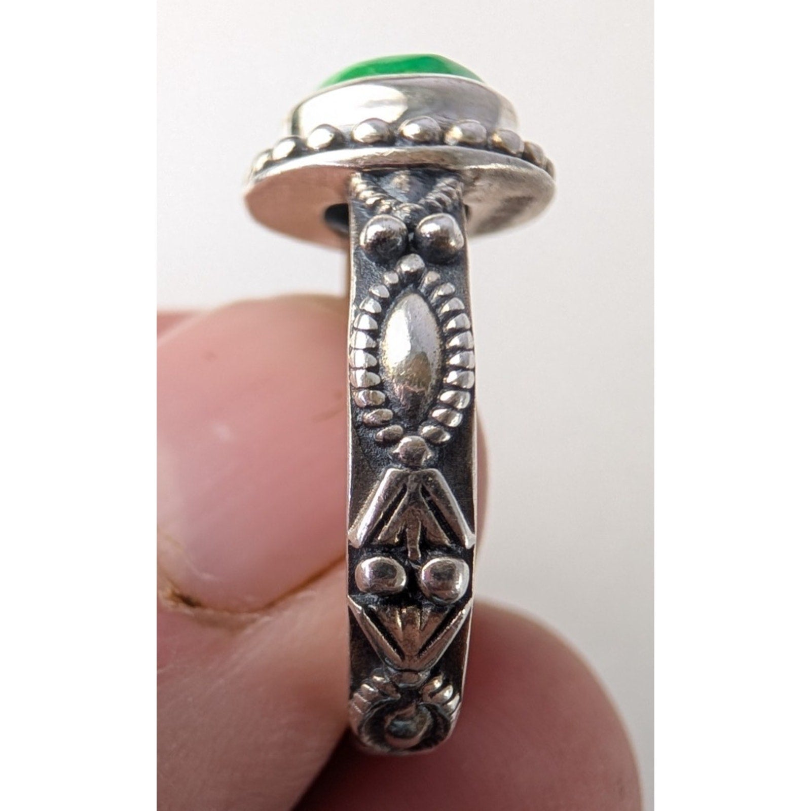 Southwestern Green Mohave Turquoise Sterling Silver 925 Ring Size 10